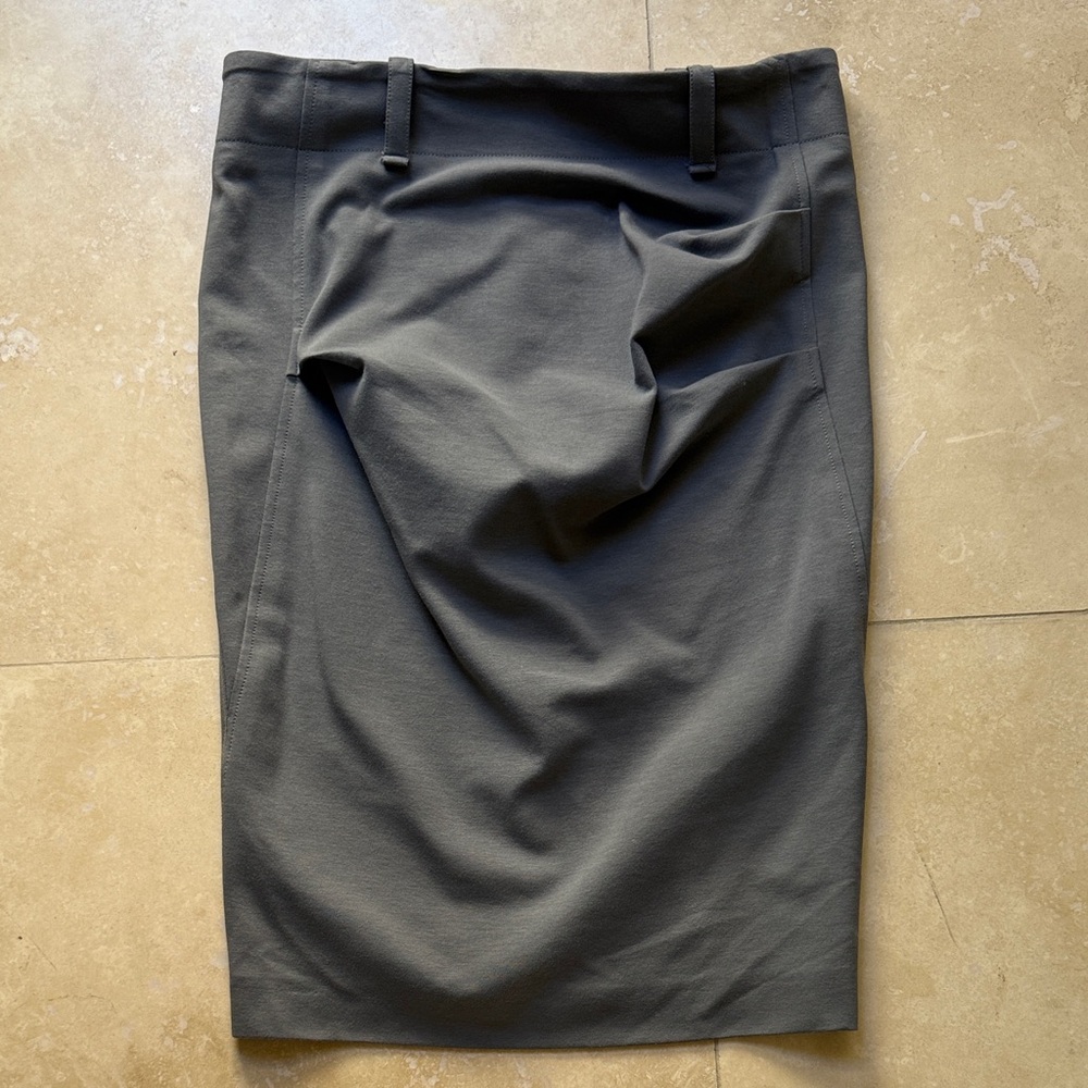 Brunello Cucinelli Charcoal Pencil Skirt size 42/6